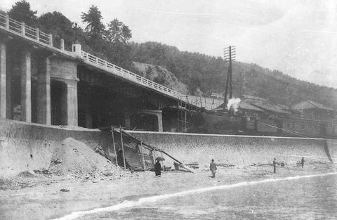 写真：塩屋菅公橋